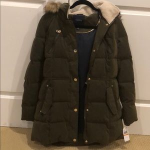 Nautica Faux Fur Hooded Coat size Small. NWT